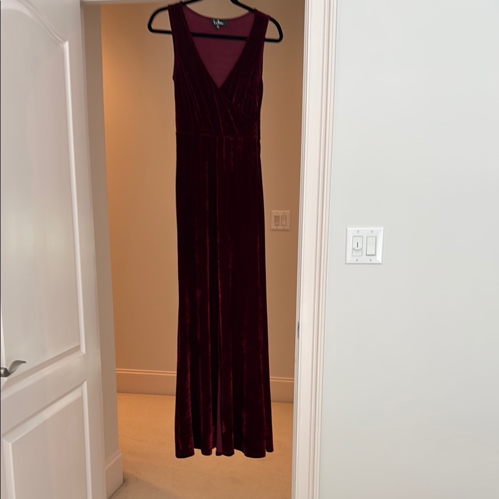 Lulu's Red Sleeveless V-Neck Maxi Gown for Weddings